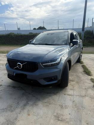 VOLVO XC40 1.5 T5 RECHARGE R-DESIGN GEARTRONIC VOLVO XC40 1.5 T5 RECHARGE R-DESIGN GEARTRONIC
